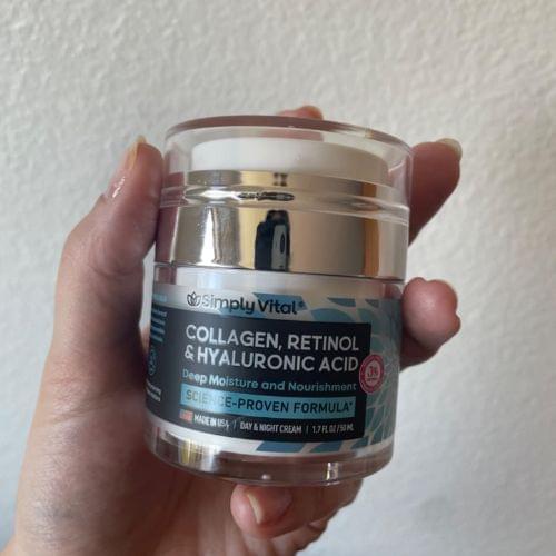anti-aging-face-moisturizer-with-retinol-collagen-50ml-in-pakistan